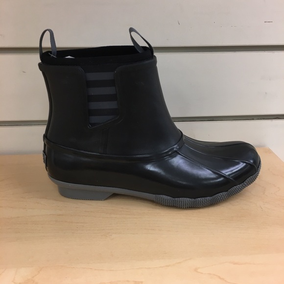 sperry muck boots